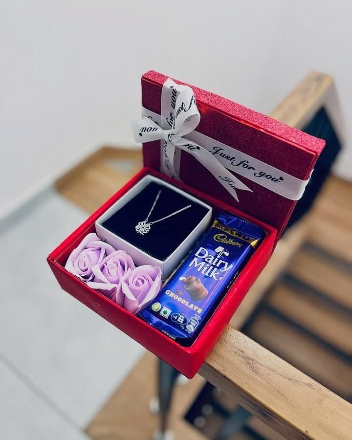 Forever Love Gift Box